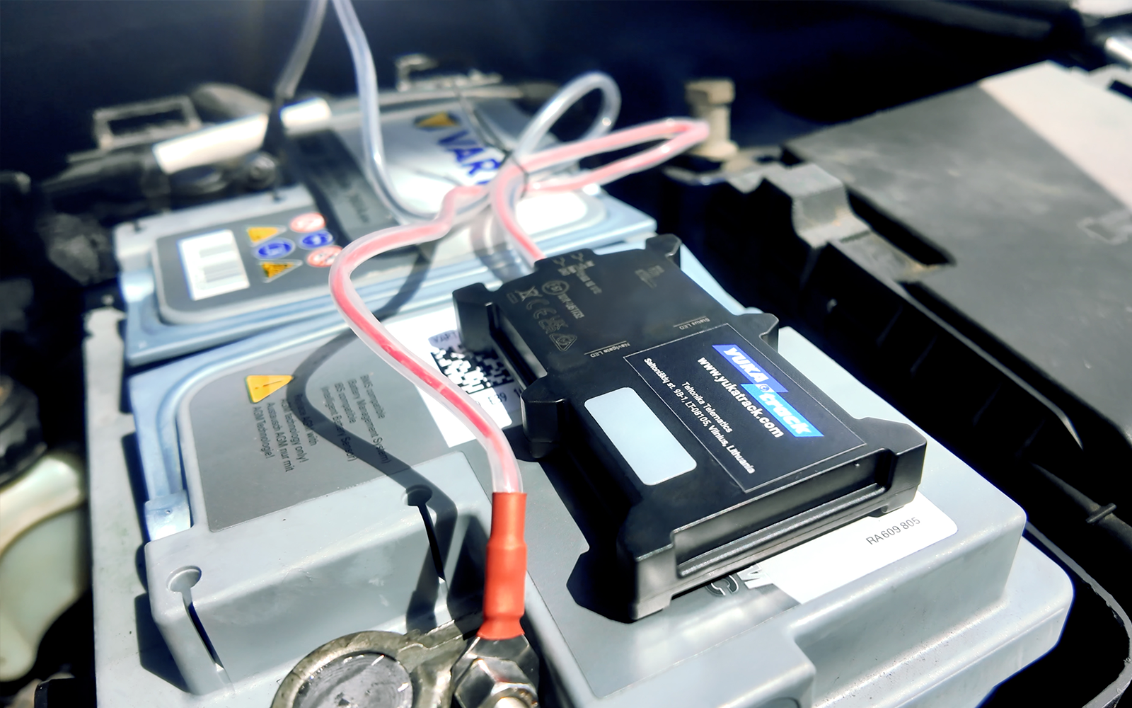 YUKAtrack easyWIRE anschließen
